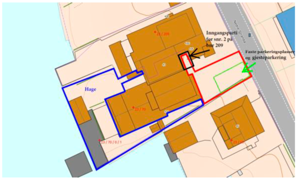 Kartutsnitt - eiendom med ulike uteområder.